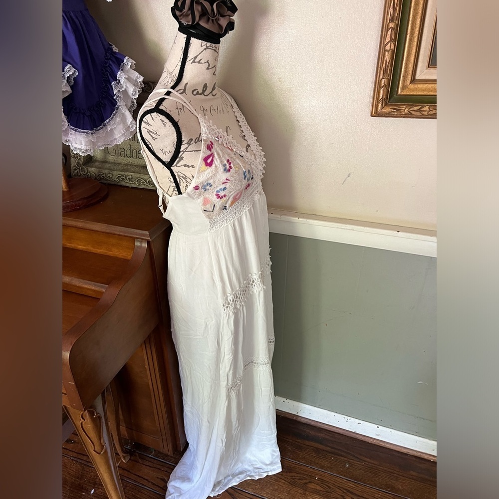 Women’s White Lace Embroidered Sleeveless Maxi Dress M - Picture 4 of 6